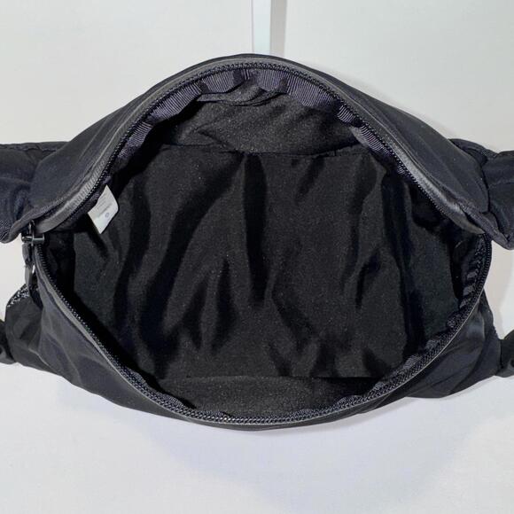 Lululemon Black All Hours Belt Bag - Picture 5 of 6